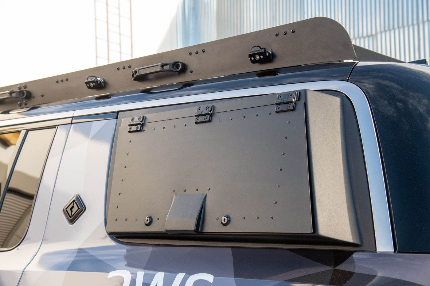 Amazon MGM Studios Rivian R1S and TAP build by DCE, photo 6