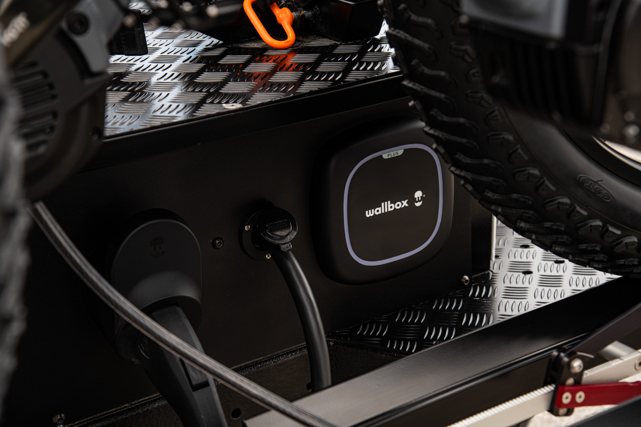 Outlet Power Trailer