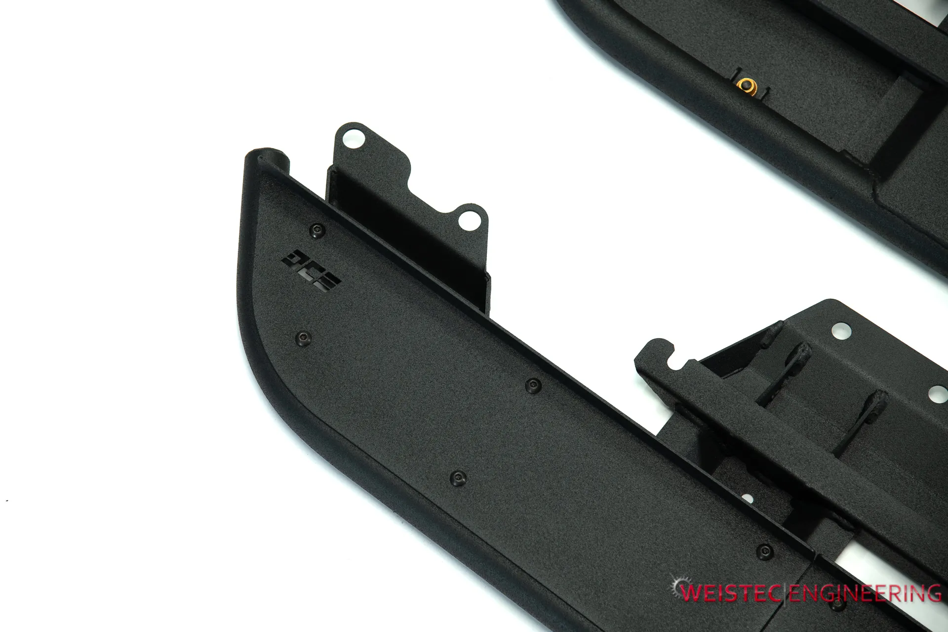 Rock Sliders / Running Board / Side Steps for Rivian | DCE